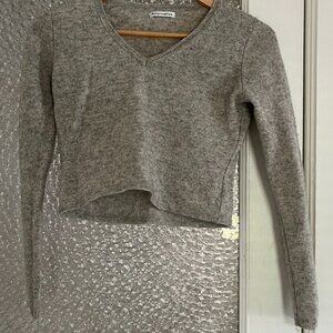 Cropped reformation grey cashmere sweater